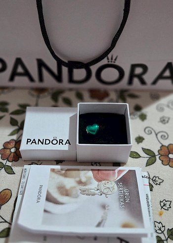 PANDORA YEŞİL KALP CHARM - Görsel 2