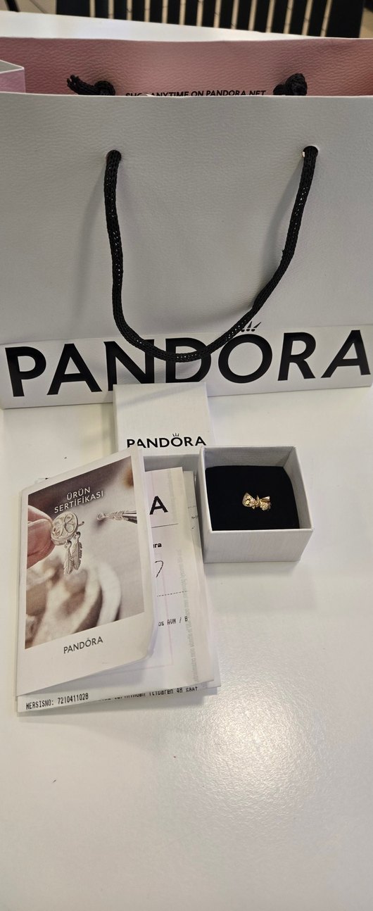 PANDORA GOLD KURDELA CHARM - Görsel 2