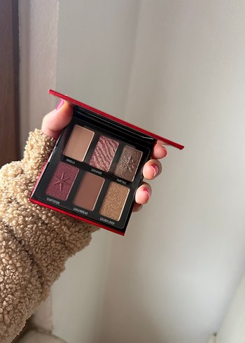 DOUGLAS GLAM FANTASY FAR PALETİ - Görsel 4