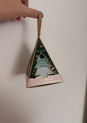 Douglas Christmas 2025 Yüz Maskesi - Görsel 3