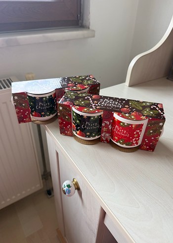 4 Adet Renkli Noel Temalı Seramik Kupa Seti - Görsel 5