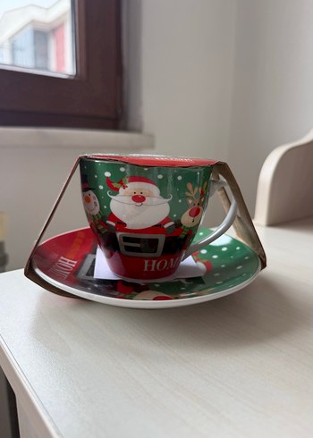 Renkli Noel Temalı Fincan ve Tabak Seti - Görsel 2