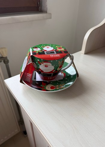 Renkli Noel Temalı Fincan ve Tabak Seti - Görsel 3