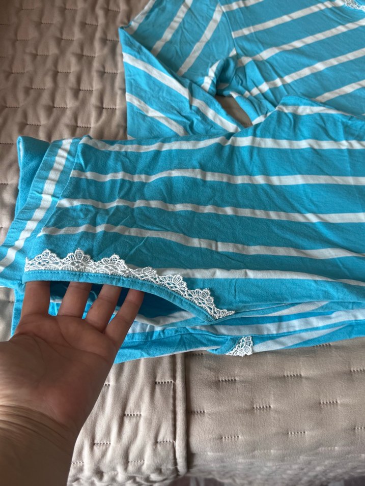 Mavi Çizgili Kadın Pijama Takımı - Görsel 3