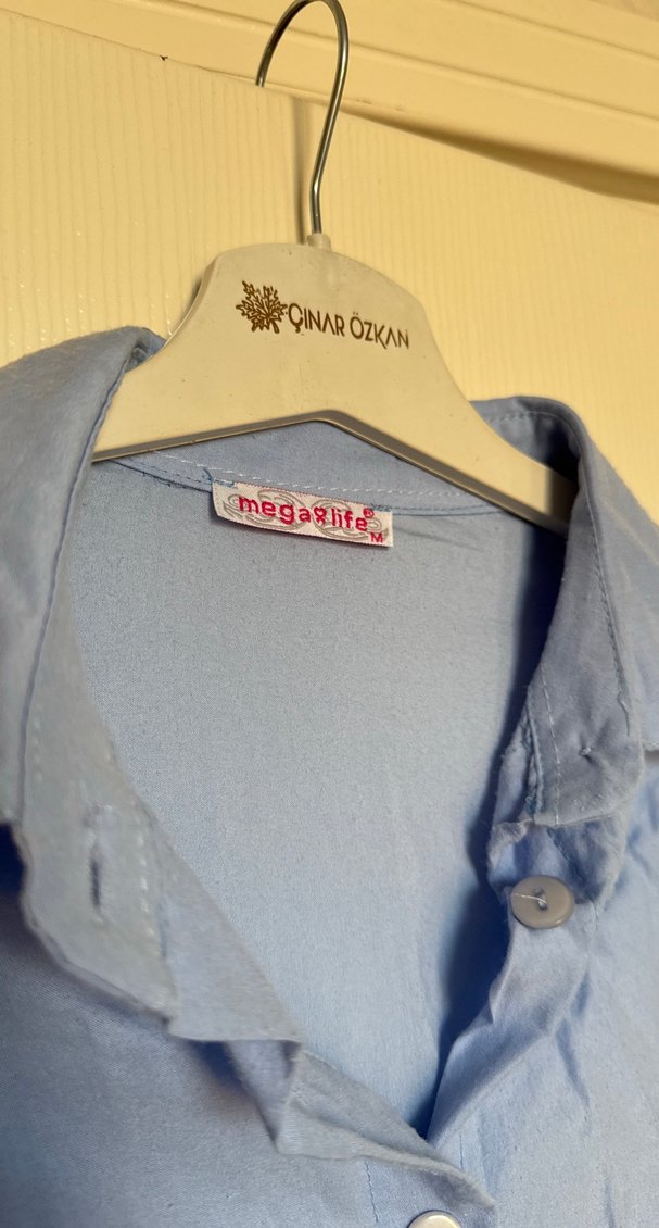 Mavi Keten Uzun Kollu Düğmeli Gömlek - Görsel 3