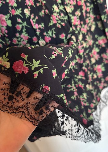 Çiçek Desenli Vintage Uzun Kollu Elbise - Görsel 3