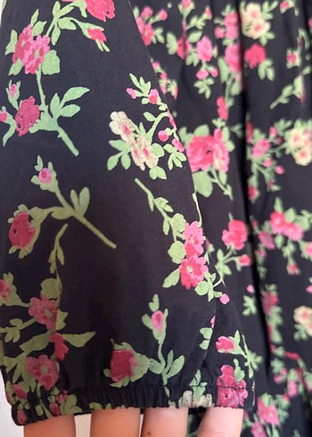 Çiçek Desenli Vintage Uzun Kollu Elbise - Görsel 2