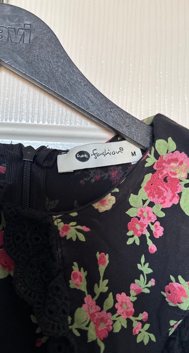 Çiçek Desenli Vintage Uzun Kollu Elbise - Görsel 5