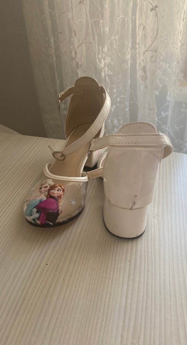 Kız Çocuk Beyaz Baskılı Tokalı topuklu ayakkabı - Görsel 4