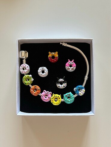 Diğer Donut charm / adet fiyatı