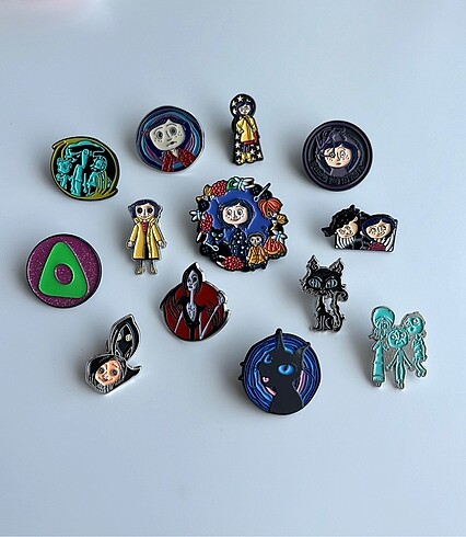 Coraline broş / adet fiyatıdır
