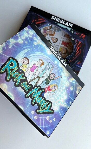 Beden Rick and Morty far paleti