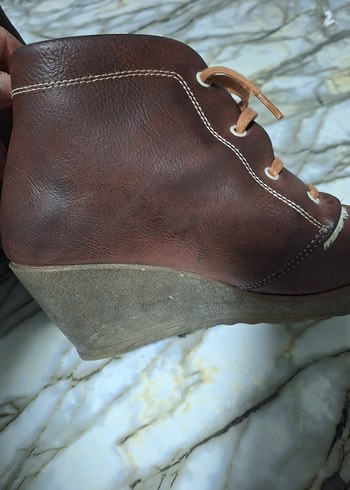 bayan bot dolgu topuk 40 no dayılı giyidi - Görsel 6