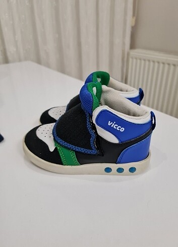 Vicco. 23 numara