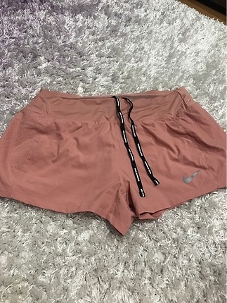 Nike şort