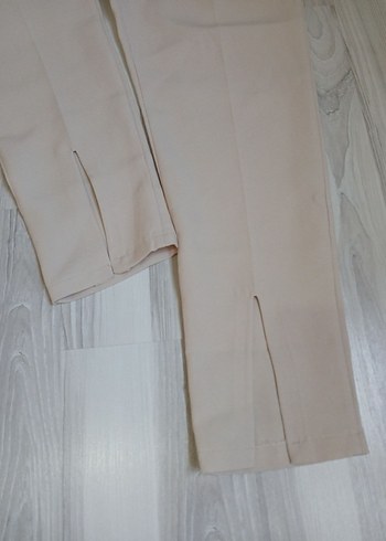 Kemerli Kumaş Pantolon - Görsel 3