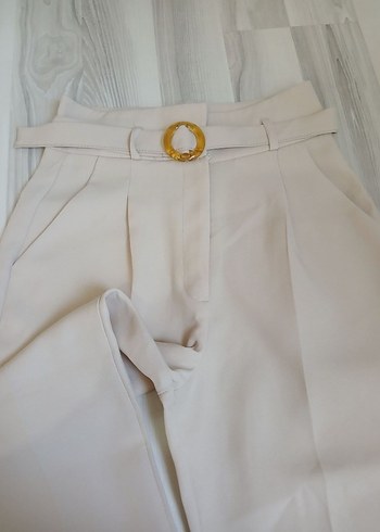 Kemerli Kumaş Pantolon - Görsel 4