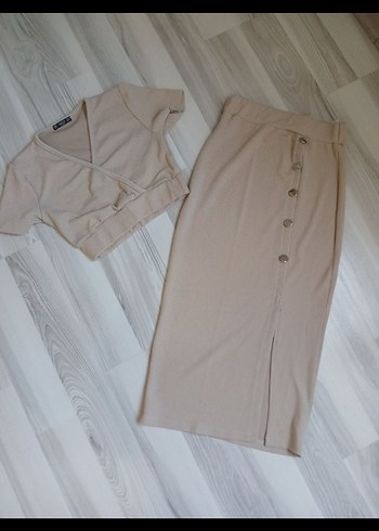 Bej V Yaka Düğmeli ikili takım - Görsel 4