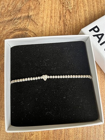Pandora su yolu