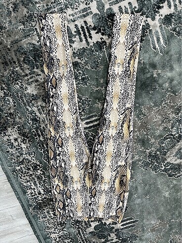 Leopar Desenli Pantolon