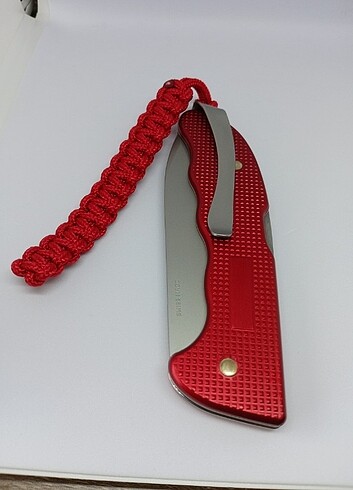  Beden kırmızı Renk Victorinox 
