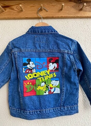 ZARA LOONEY TUNES KOT CEKET