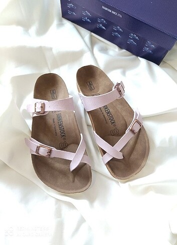 Birkenstock BİRKENSTOCK MAYARİ LİLA RENGİ DERİ TERLİK