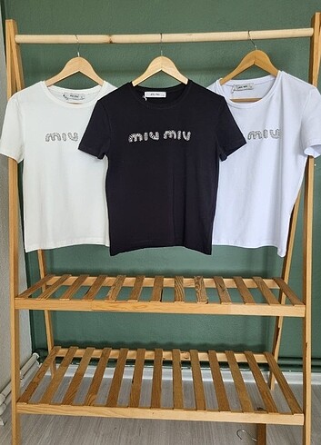 Diğer MİUMİU İNCİLİ SİYAH TSHIRT