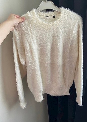 Bershka Yumoş Kazak