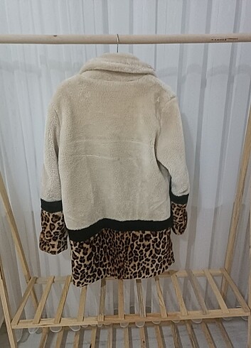 Robin Leoparlı peluş kürk