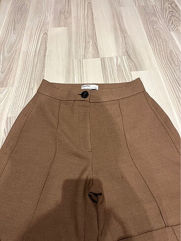 Bershka kadın kumas pantolon