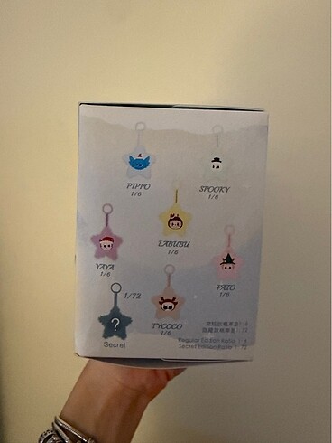 Beden Pop Mart The Monsters Charm