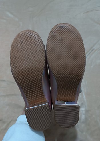 Kız Çocuk Pembe Parlak kurdele detaylı topuklu Ayakkabı - Görsel 5