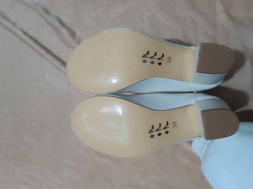 Kız Çocuk Beyaz Tokalı Özel Gün Ayakkabısı - Görsel 3