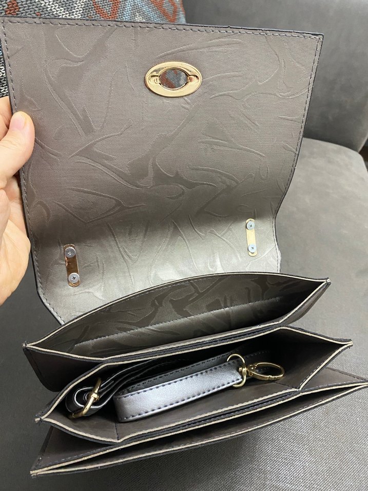 Gri Deri Zincir Detaylı Kadın Çanta - Görsel 3