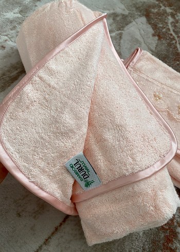 Nakışlı Pembe Havlu Seti - Görsel 2