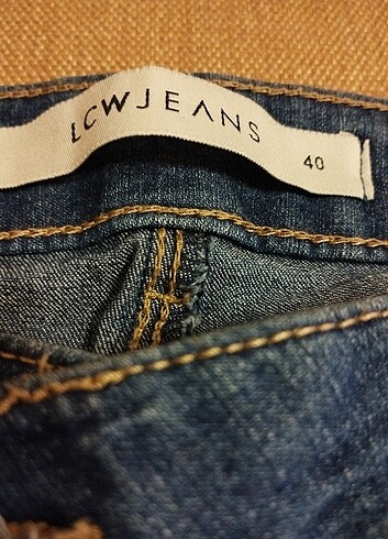 LC Waikiki Lcw 40 beden kot şort