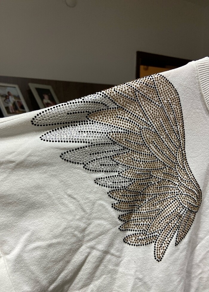 Taşlı beyaz sweat - Görsel 3