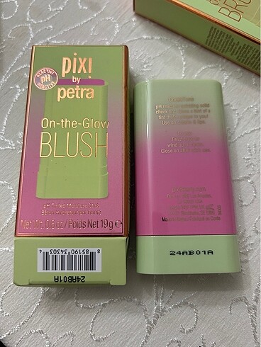 Diğer Pixi cheektone