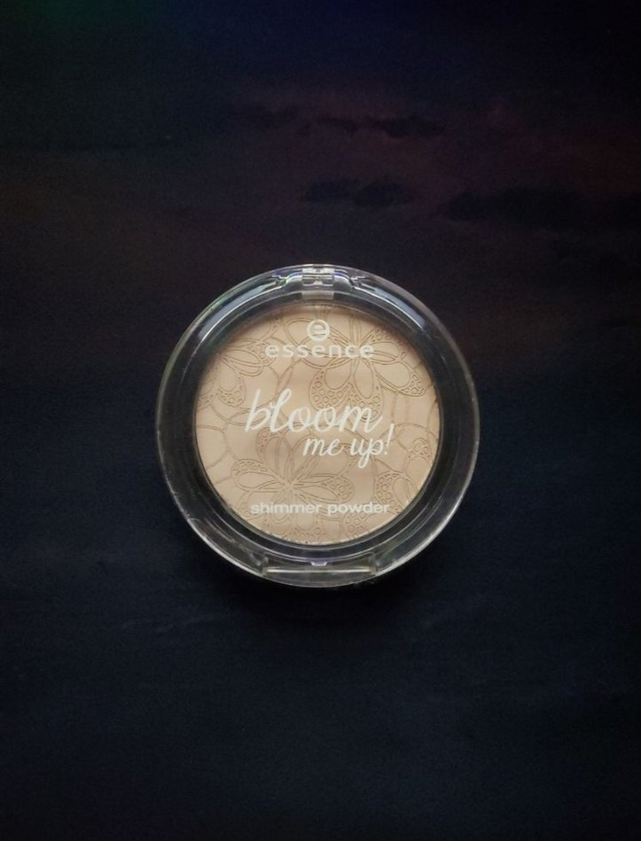Essence Parıltılı Pudra - Görsel 2