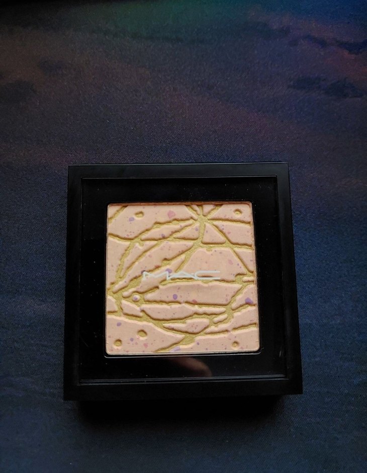 MAC Highlighter Pudra - Görsel 2