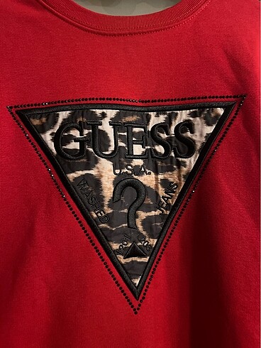 Guess Sweatshirt