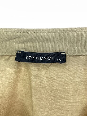 38 Beden camel Renk Trendyol & Milla Gömlek %70 İndirimli.