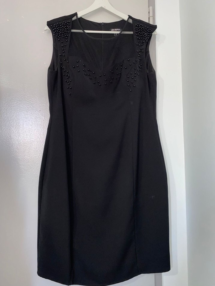 Siyah yakası siyah inci detaylı abiye midi boy elbise - Görsel 2