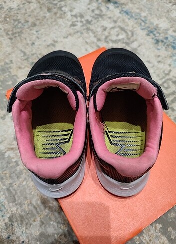 25 Beden Nike star runner 25 no. kız çocuk ayakkabı 