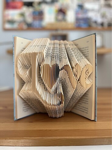 Love Kitap Katlama Sanatı