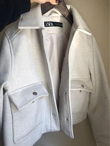 ZARA KISA MONT