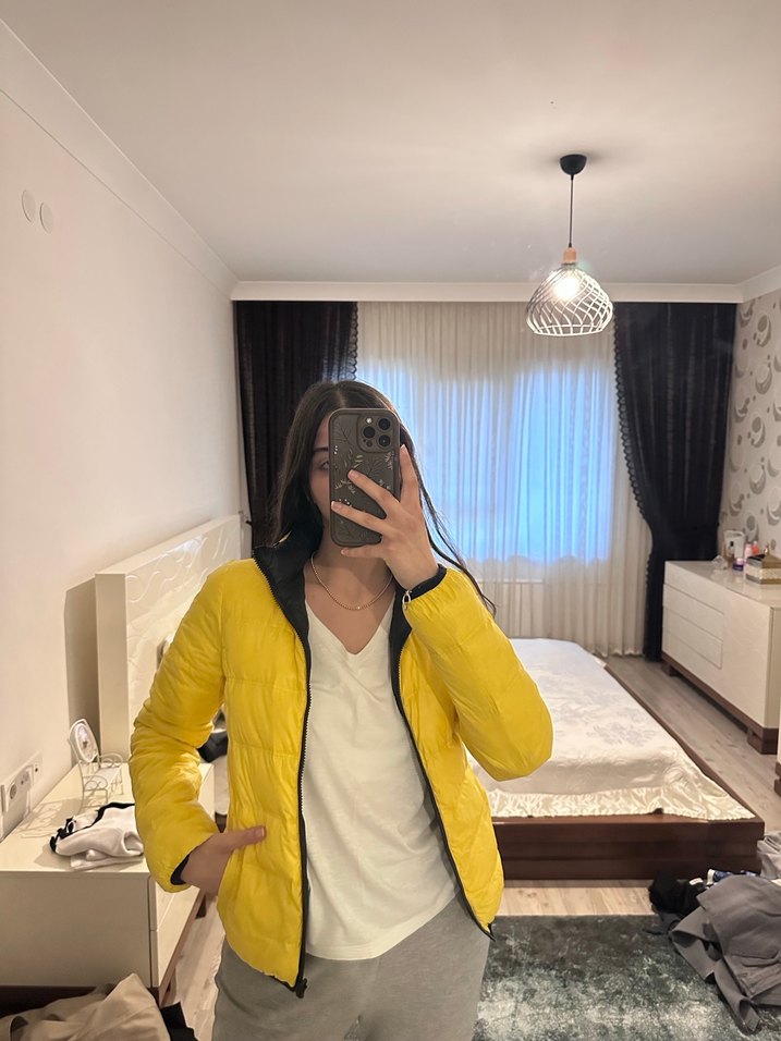 Sarı İç Detaylı Siyah  Kadın Mont - Görsel 2