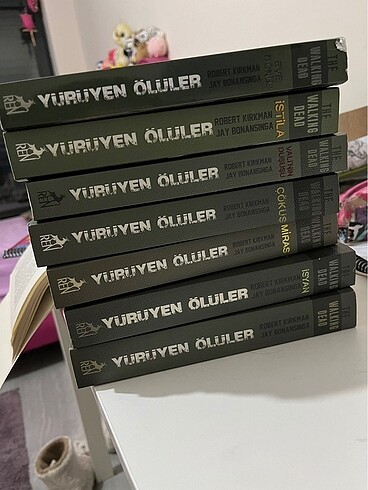  Beden The Walking Dead Kitap Seti