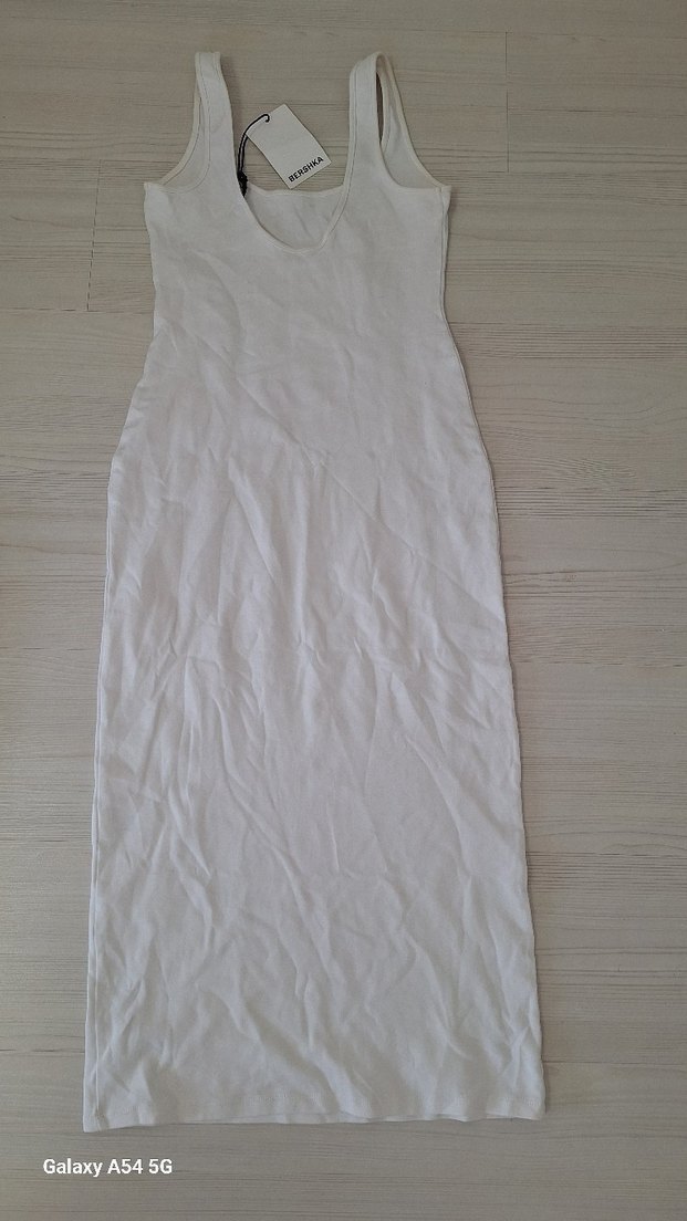 V Yaka Beyaz Kolsuz Keten Uzun Elbise - Görsel 3